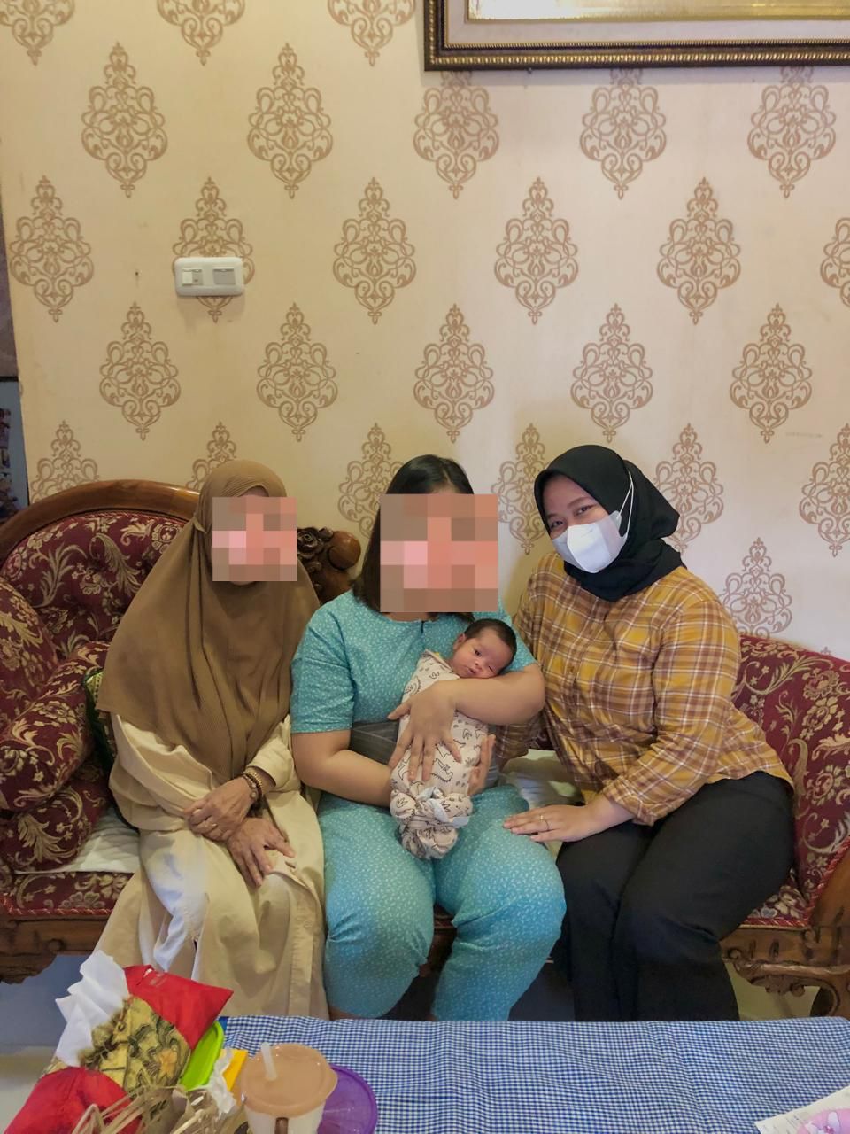 Bidan Farida - Baby Massage
